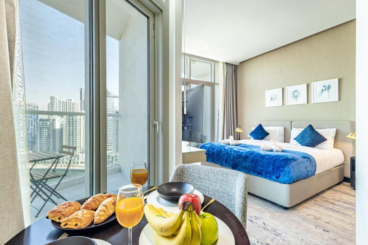 Elegant Studio Business Bay - Balcony With Skyline Views