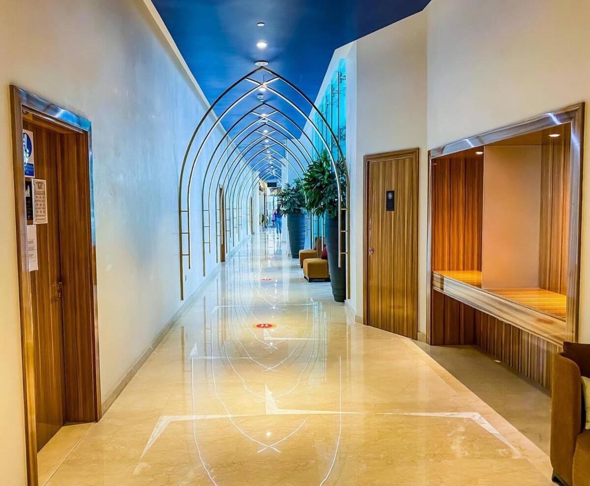 Apartment Elegant Studio Business Bay - Balcony With Skyline Views