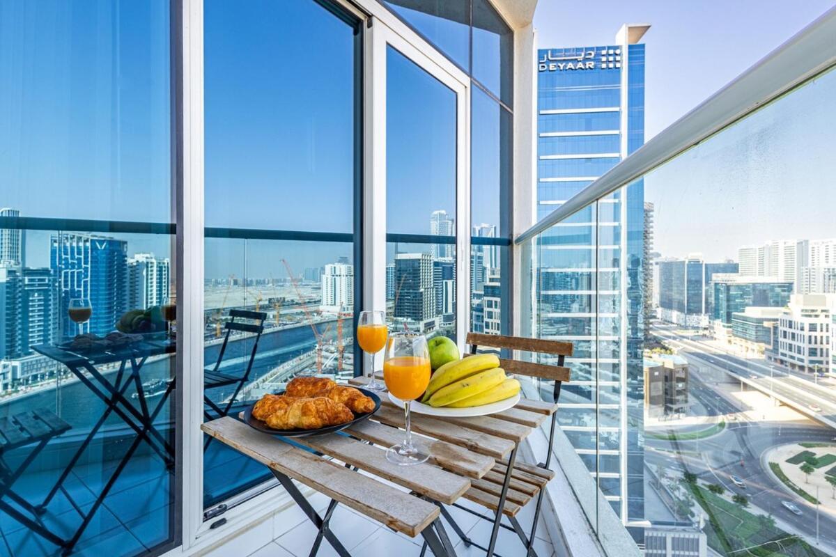 Apartment Elegant Studio Business Bay - Balcony With Skyline Views Dubai